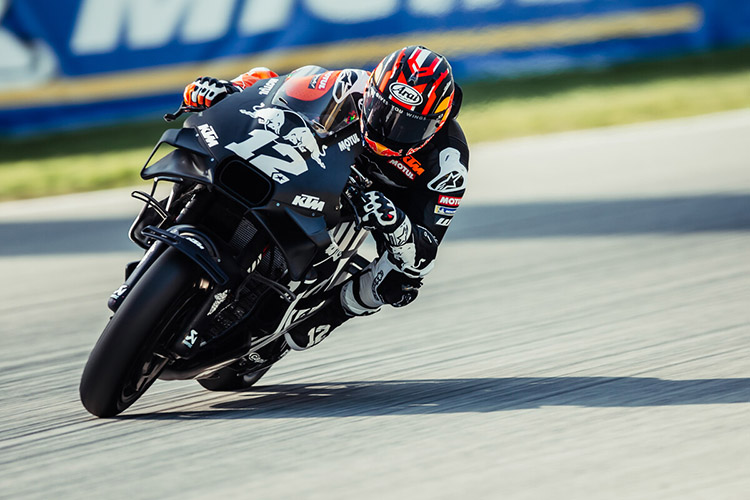 Maverick Viñales 2024 Barcelona pre season test