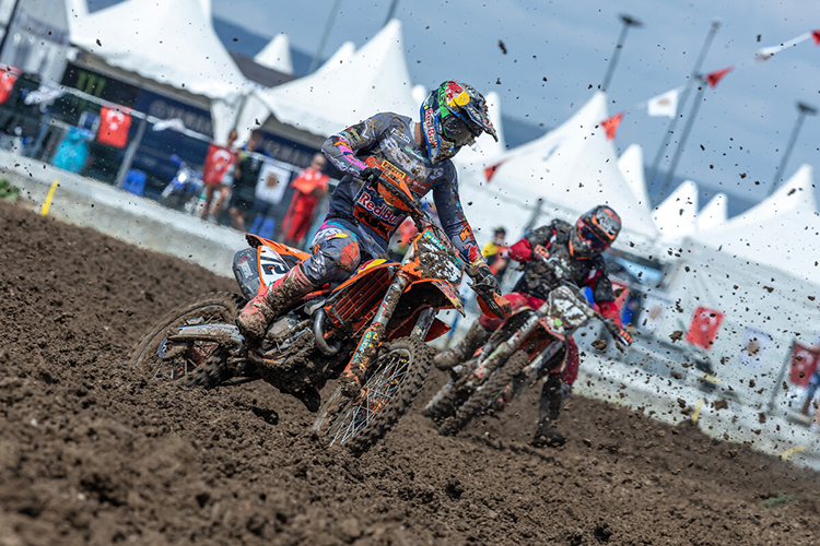 ktm mxgp 02