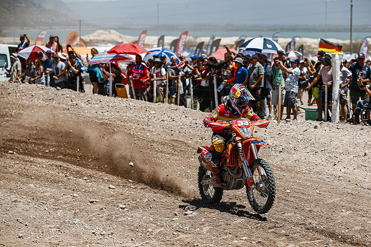 KTM 1