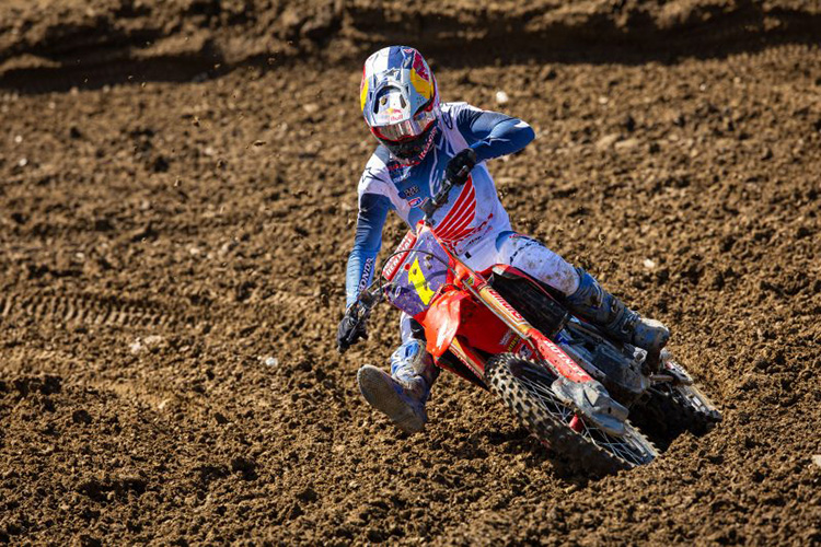 HRC AMA 03
