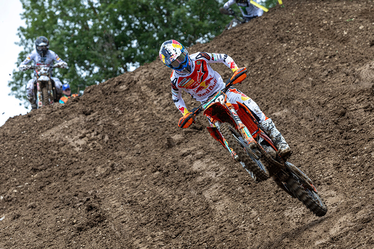 ktm 02