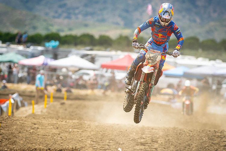 ktm 01