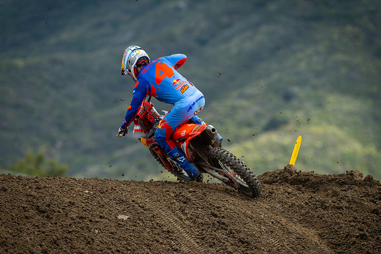 ktm 02