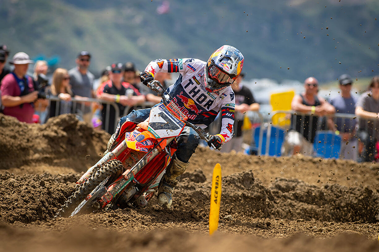 ktm 04