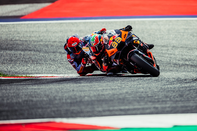 ktm motogp 02