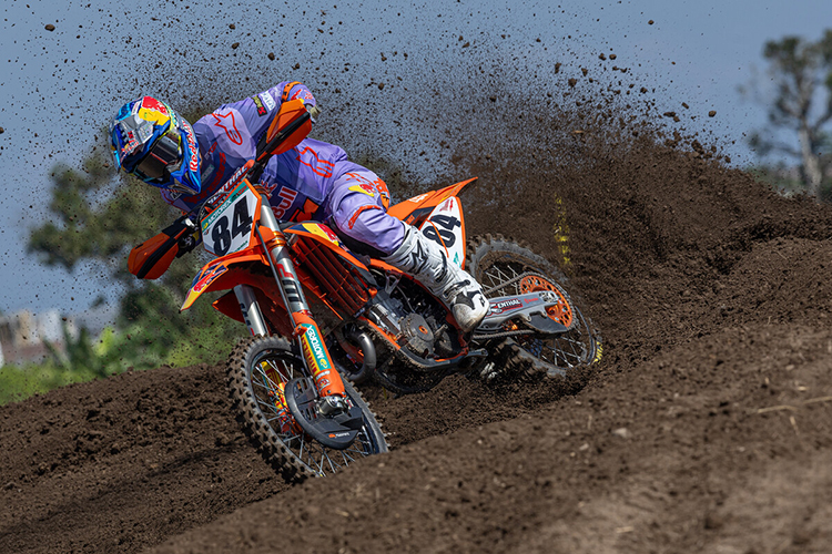 ktm mxgp 03