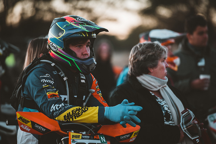KTM 4