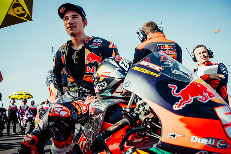 Deniz Öncü Moto3 2023 Valencia