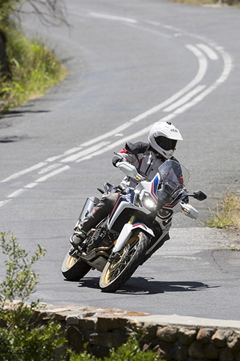 CRF1000L RIDING HALF