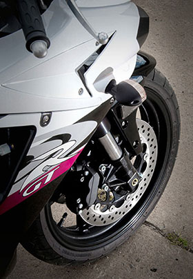 HYOSUNG GT650R FRONTEND