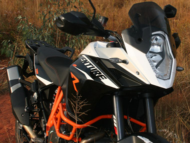KTM 1190 front