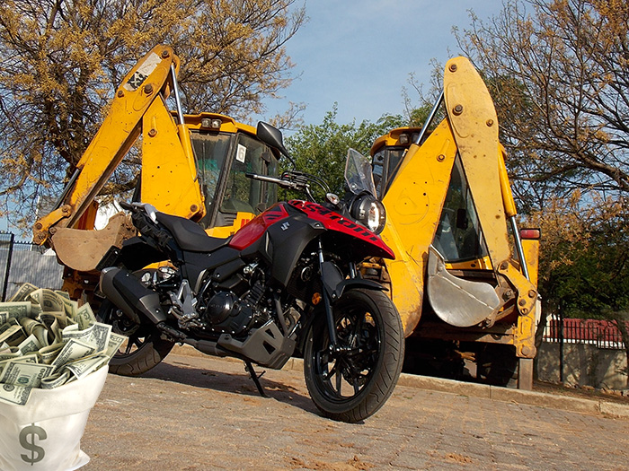 SUZUKI DL250 middle