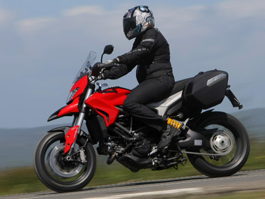 ducati hyperstrada ride02