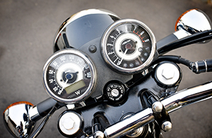 kawasaki w800 clocks