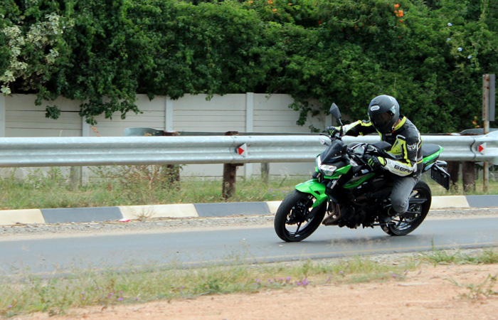 z400 riding