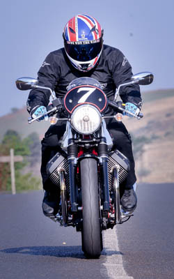 motoguzzi front riding