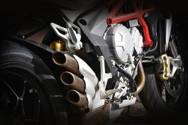 mv augusta 800 side back