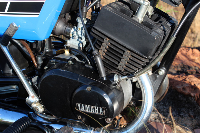 YAMAHA RD125 002