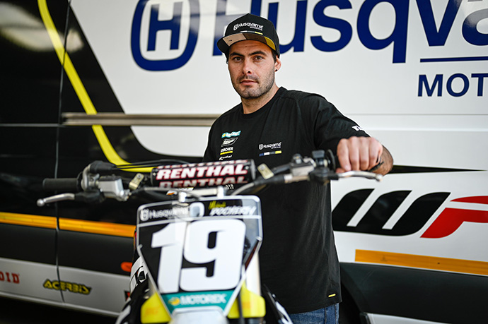 Husqvarna Racing signs Michael Docherty and Josh Mlimi captured by Sage Lee Voges for www.zcmc.co.za